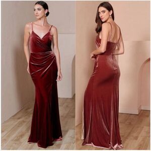 New Revelry Rory Bridesmaid Maxi Dress Gown 33200 Terracota Velvet Velour Size 2